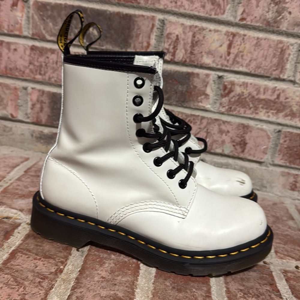 Womens Dr Martens 1460 white boot size 6